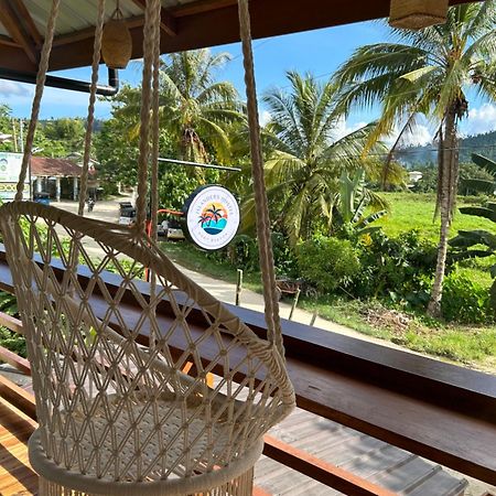 Islanders Hostel Port Barton ซาน วิเซนเต ภายนอก รูปภาพ