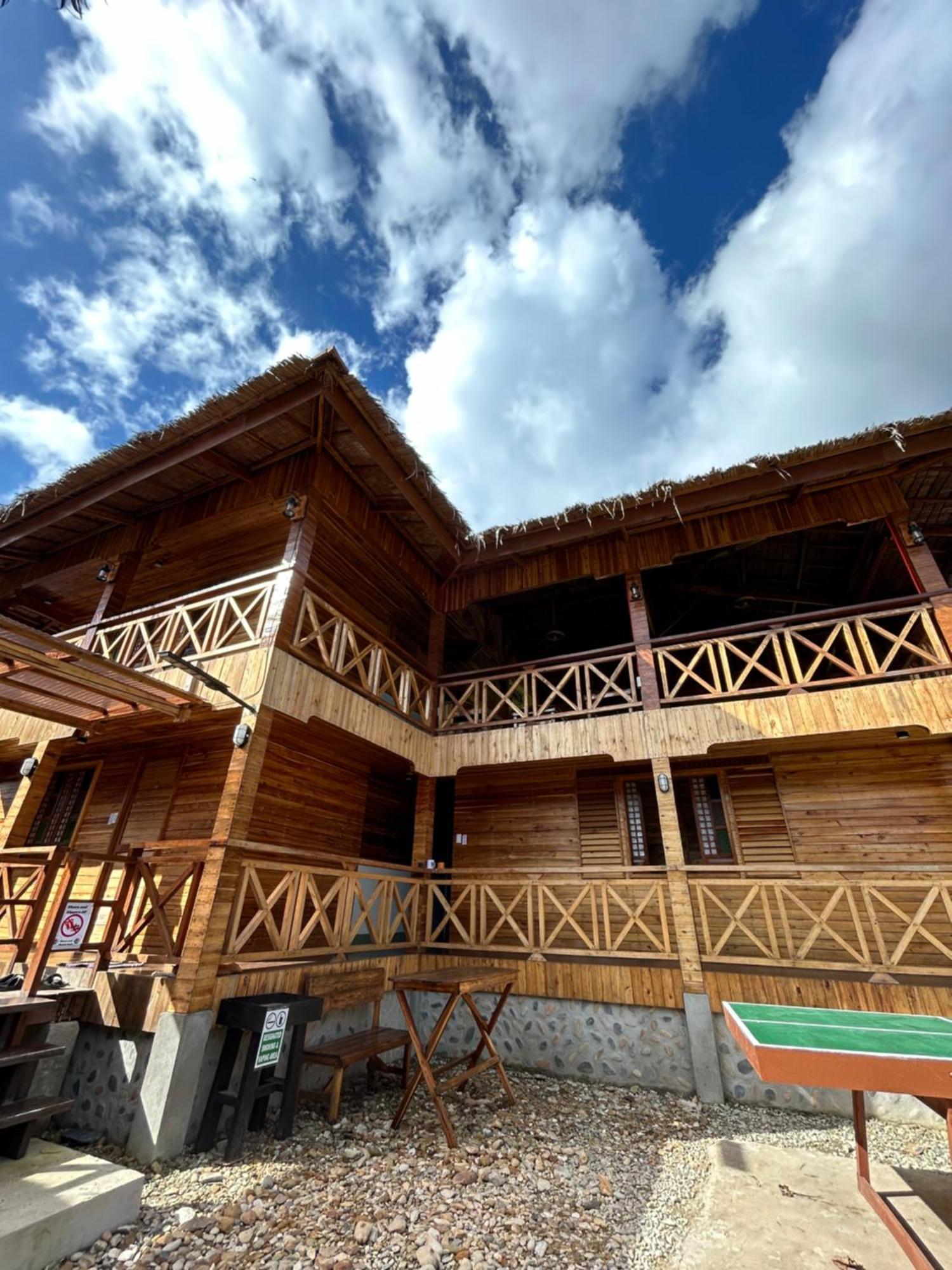 Islanders Hostel Port Barton ซาน วิเซนเต ภายนอก รูปภาพ
