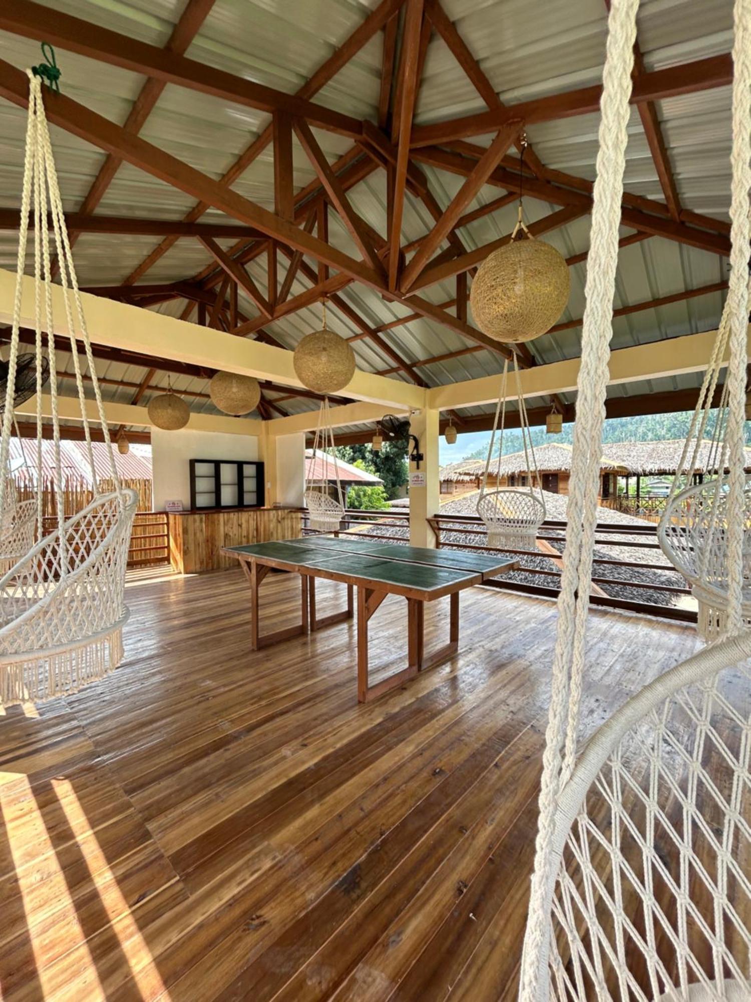 Islanders Hostel Port Barton ซาน วิเซนเต ภายนอก รูปภาพ